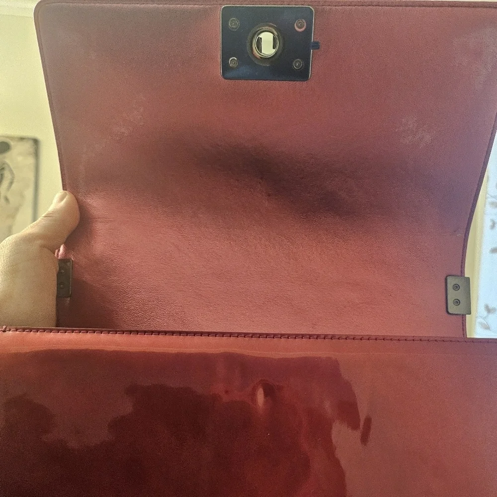 Chanel Boy Bag MEDIUM – Hot Pink Patent Leather/Fuchsia 🌸✨